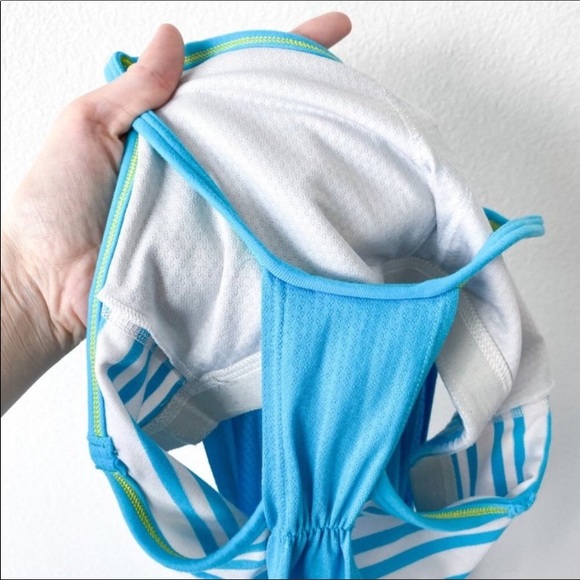 Lululemon No Limits Tank Top - Picture 8 of 16